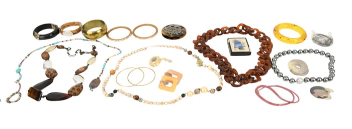 Lot of 20 Assorted Costume/Designer Jewelry, Tortoise Type, Silver Metal Orbs, Lariat, Etc.