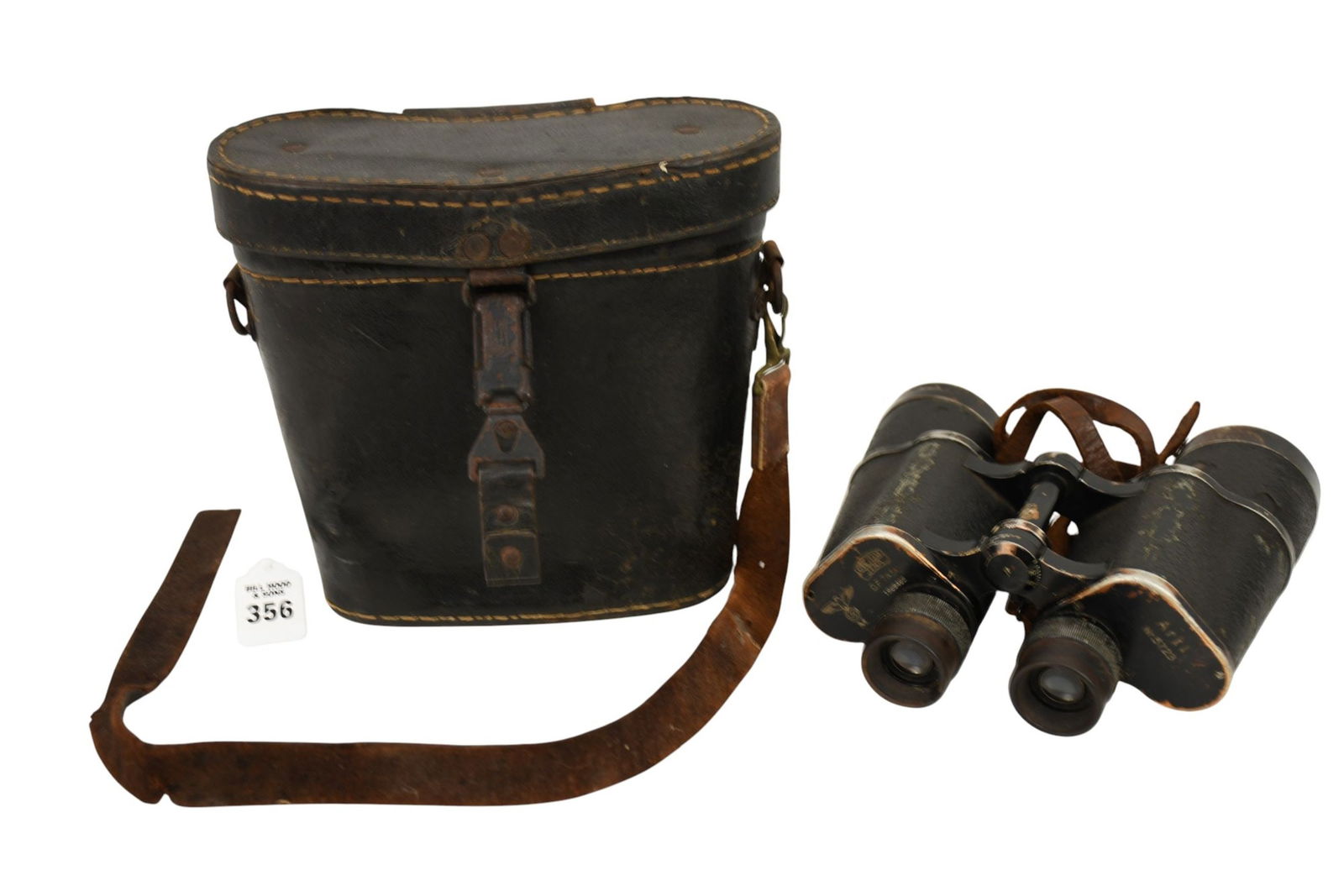 German WW2 Kreigmarine Zeiss DF 7x50 Binoculars & Case - A pair of World War II Kreigsmarine German (1 of 13)