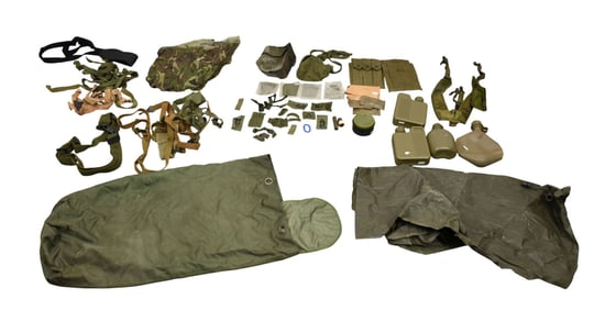 Large Grouping of Vintage US Army Military Items, Most Vietnam Era - Large grouping of vintage