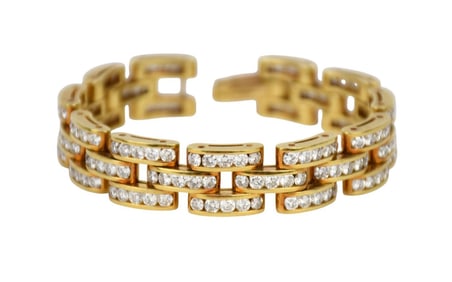 18K Yellow Gold Diamond Bracelet. Marked Lolai 18K, Length 7" Width 1/2", wt. 58.7 grams, 33 Links