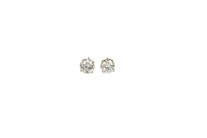 14K Stud Diamond Earrings. Approx. 1 carat each. Si 1-II G, no