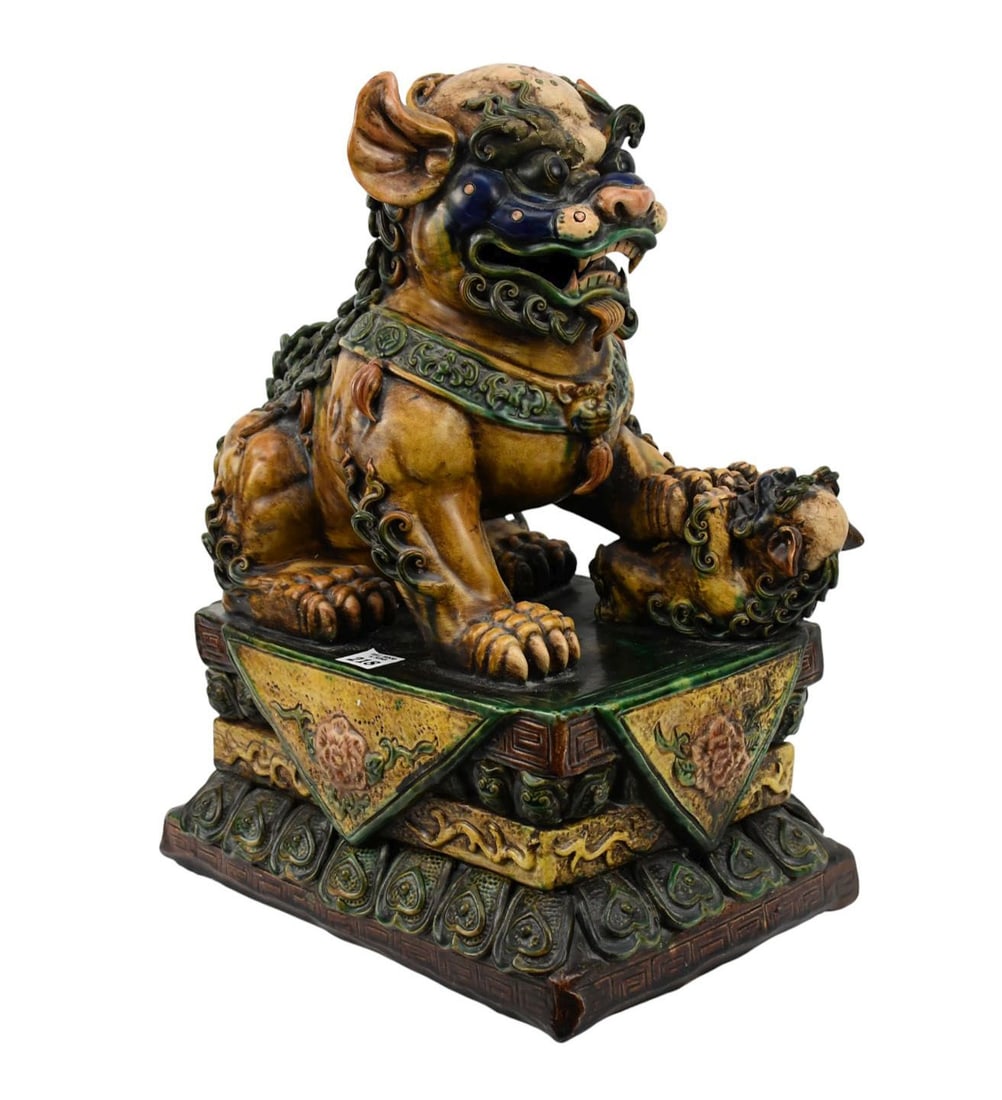 Antique Chinese Sancai Glazed Pottery Foo Dog Figure - C. 19th century. A Chinese pottery sculpture (1 of 11)