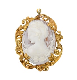 18K Yellow Gold Large Cameo Brooch. 2.75" x 2.25"