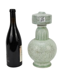 Chinese QIANLONG PORCELAIN CANOPY HEAD Celadon VASE, 12" high x 6" dia