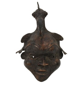 African Tribal Art, Bronze Bamileke Mask, Cameroon - Central Africa, Cameroon. A patinated bronze