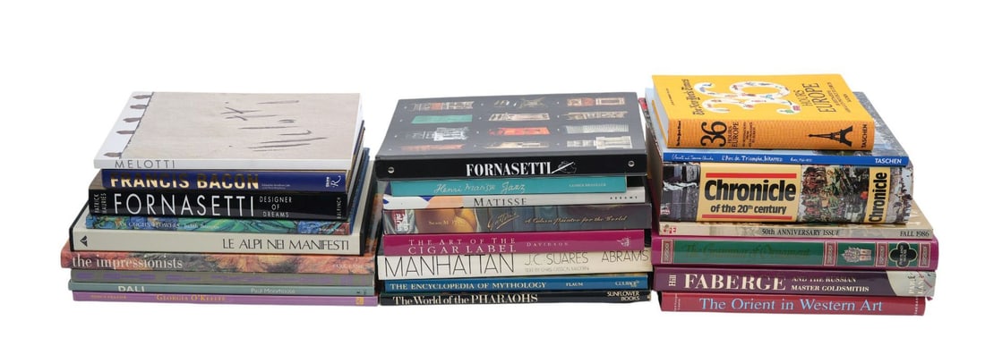 Lot of 24 Misc. Books. (1 of 9)