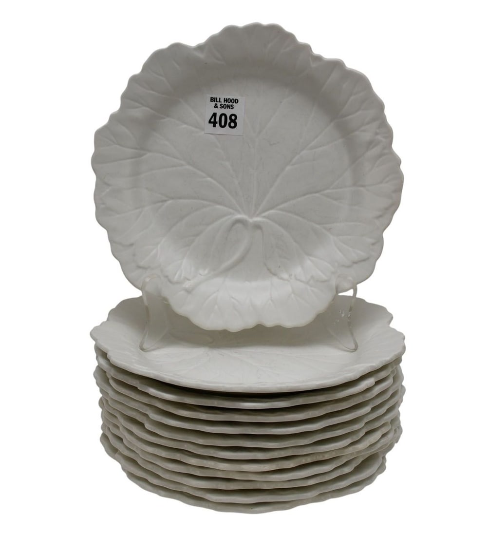 12 Wedgwood Eturia 8" Cabbage Leaf Plates - England. Wedgwood Eturia & Barlaston. Vintage. Ivory (1 of 5)