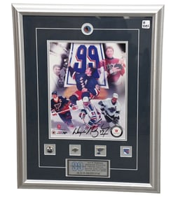 Wayne Gretzky Autograph, Autographed Picture with Teams Pins, Oilers, Kings, Blues, Rangers. 26.5 x