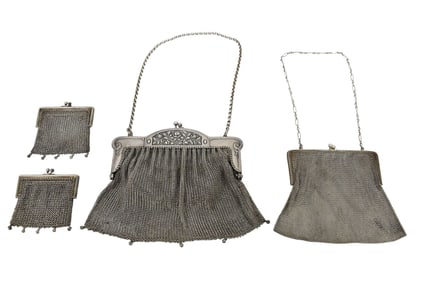 4 Sterling Change Purses., Largest 5.5" x 6" smallest 2.5" x 2.5" wt. 13.8 ozts