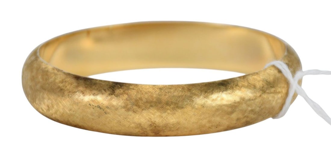 10K Yellow Gold Bangle 7" inner circumference with 1.5" opening 22 grams: 10K Yellow Gold Bangle 7" inner circumference with 1.5" opening 22 grams