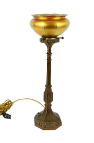 Tiffany Studios lamp marked on base with iridescent glass lamp shade, lamp 14 inches tall, shade 3