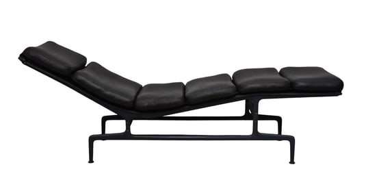 Billy Wilder Chaise, Charles & Ray Eames for Herman Miller - MCM. C. 1970s. "Billy Wilder" Lounge