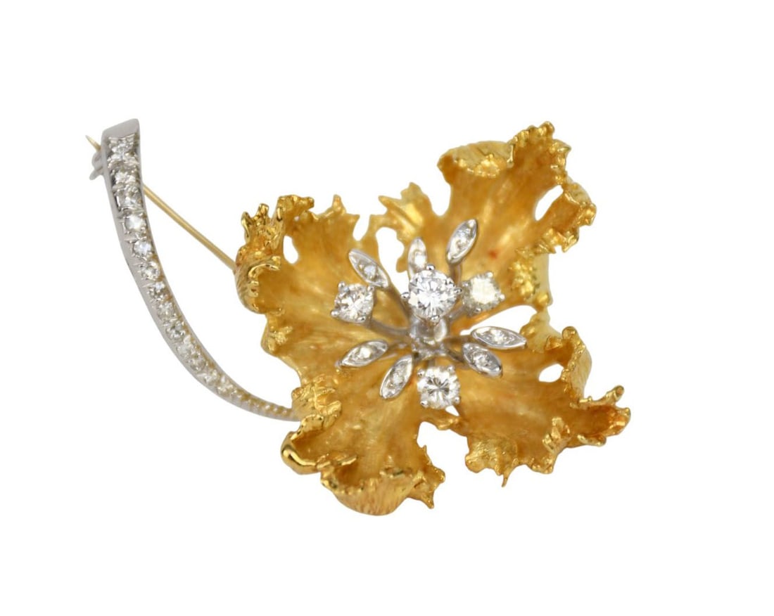 18K Yellow Gold Diamond Brooch. 2" x 1.5" wt. 22.3 grams Center Diamond .33 Si I-II - 4