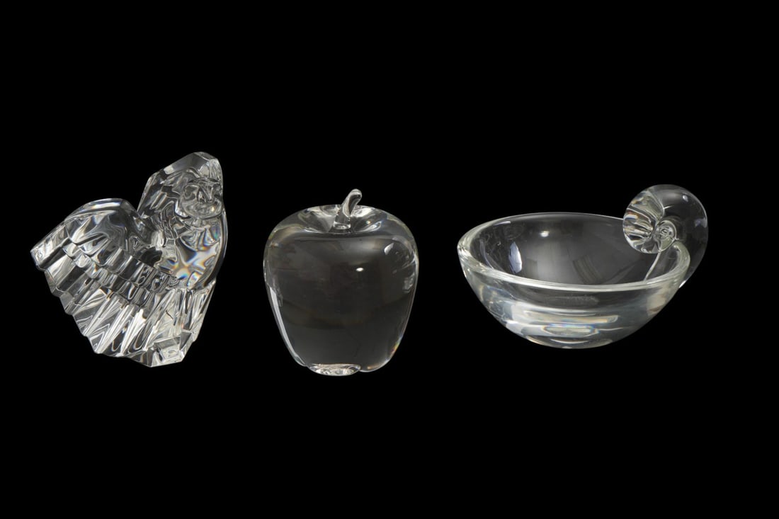 3 Steuben Crystal Tablewares, Eagle Paperweight (6"H x 4"w), Apple Paperweight, Snail Scroll Olive (1 of 11)