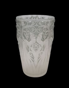 R. LALIQUE 'Coqs et Raisins' Vase, c. 1928 - Rene Lalique (French, 1860-1945) Coqs et Raisins, No.