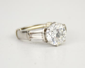 Lady's Round Shape Diamond Engagement Platinum Ring Size 8 with sizer. 4.35 carat round diamond