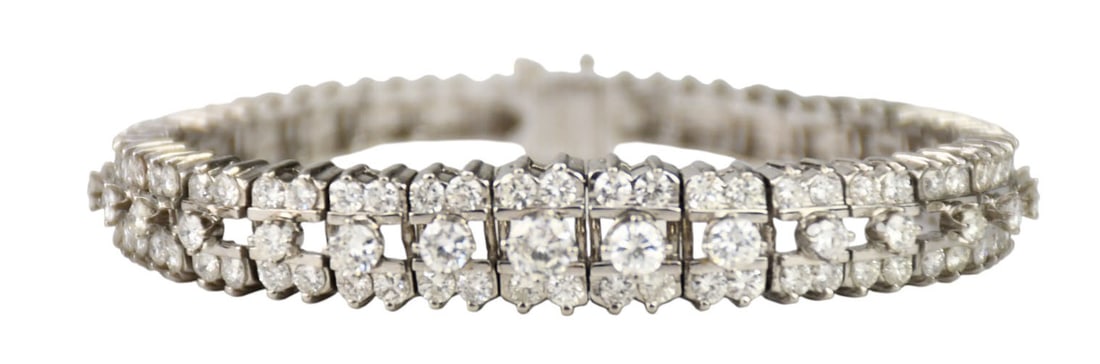 Platinum Diamond Bracelet. 6.5", 32.6 grams, diamond SI2 H/I approx. 4.5 carats (1 of 4)
