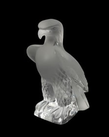 Lalique France Liberty Eagle Crystal Sculpture - A Lalique crystal sculpture of an eagle, clear