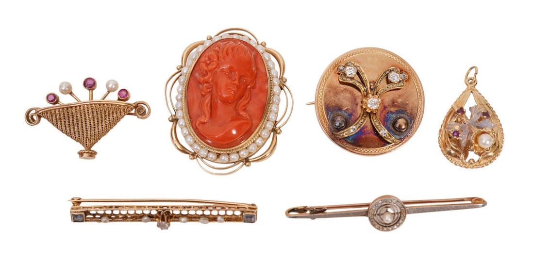 10K - 18K Yellow Gold Brooch & Pendant Lot. 10K Coral Cameo brooch / pendant 1.75" wt. 16.4 grams.: 10K - 18K Yellow Gold Brooch & Pendant Lot. 10K Coral Cameo brooch / pendant 1.75" wt. 16.4 grams. 14K Pearl & Rubies Pendant 1.25", Basket brooch pearls and rubies, bar pendant pearls diamond blue to