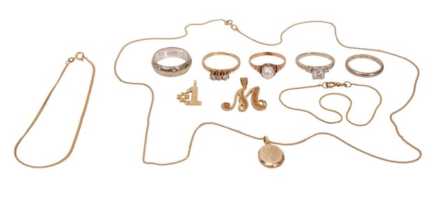 14K Yellow & White Gold Jewelry Lot.  5 Rings size 5.5 - 6.5 Diamond ring .33 carats Si1 G/H, 1