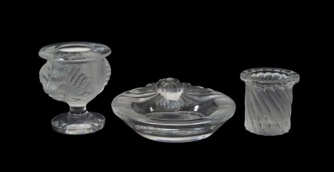 3 Pcs Lalique France Crystal, Tete de Lion & Smyrne - France, 20th century. Frosted and polished (1 of 5)