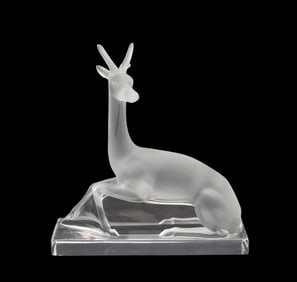 Lalique 'Cerf' Crystal Stag Sculpture - France, 20th century. Of frosted and polished clear glass.