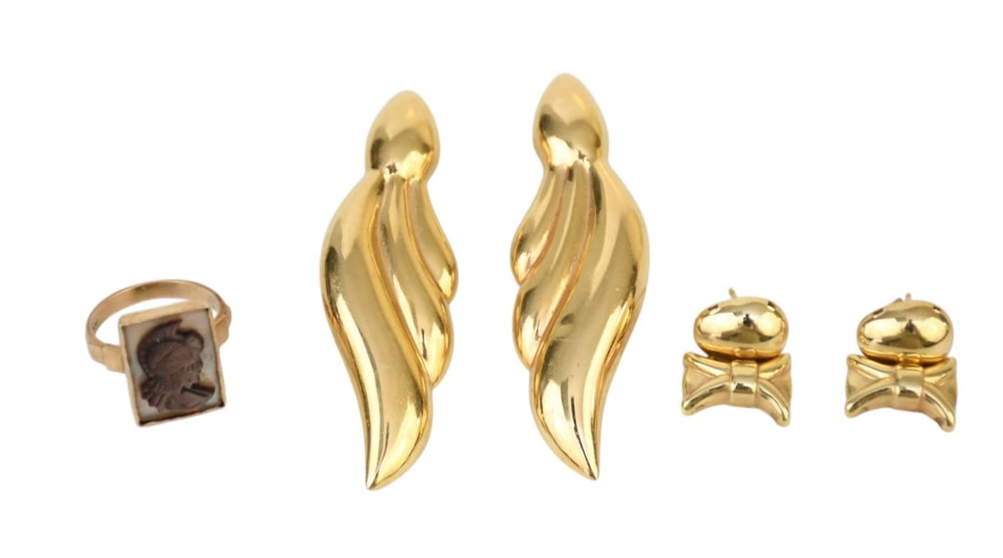 14K Yellow Gold Lot. 2 pairs of Earrings .5" - 1.25" and Intaglio Ring size 6.5 wt. 22.2 grams (1 of 4)
