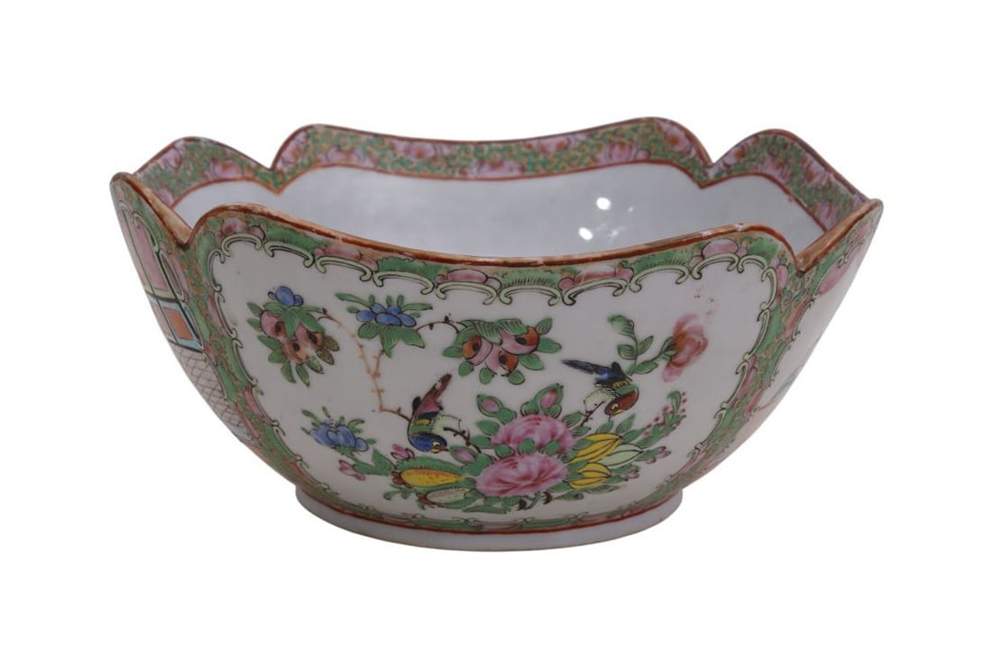 Chinese 19th c. Rose Medallion Quatrefoil Bowl, 4 1/2"h x 9 1 /2"w (1 of 9)