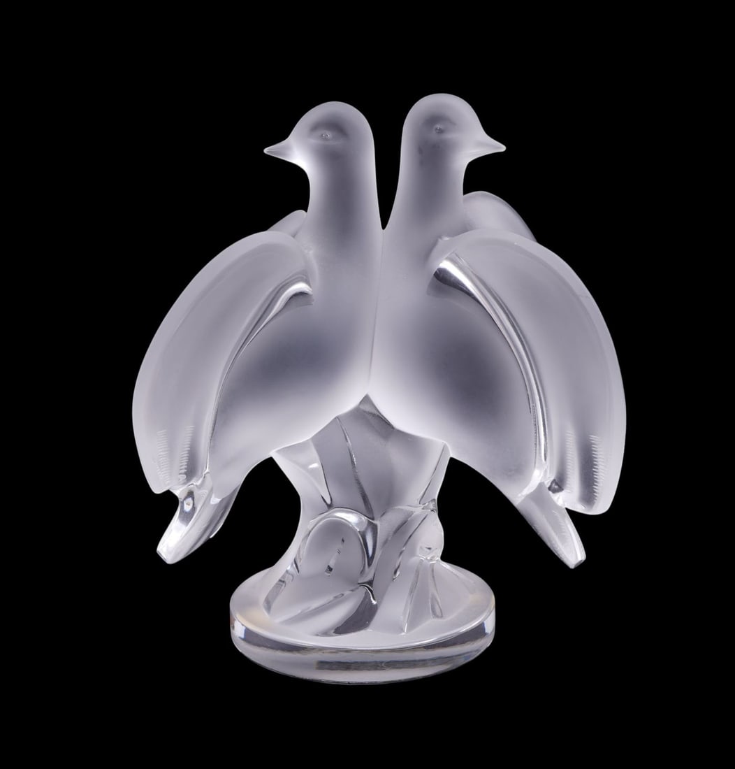 Lalique France Crystal Doves "Ariane", 8 1/2"h x 7"w (1 of 6)