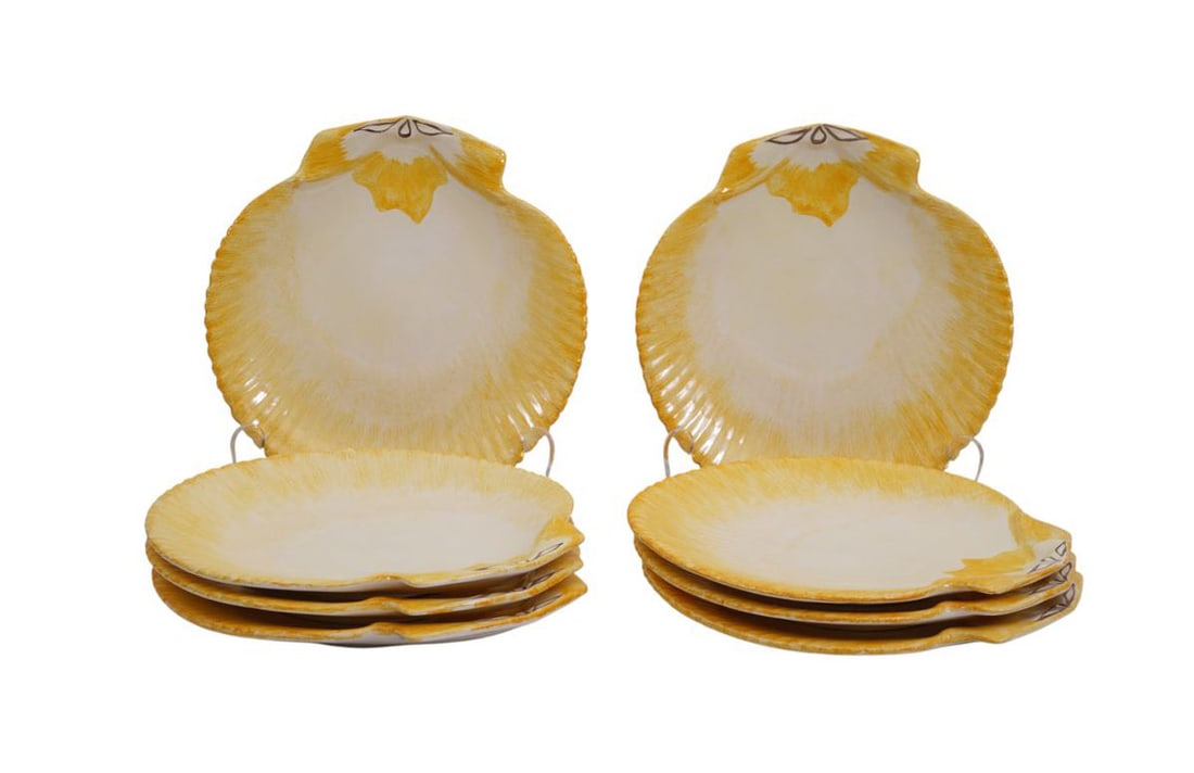 8 DODIE THAYER Signed Rare Yellow Seashell Plates, Stamped Au Bon Gout Palm Beach, 8"dia: 8 DODIE THAYER Signed Rare Yellow Seashell Plates, Stamped Au Bon Gout Palm Beach, 8"dia