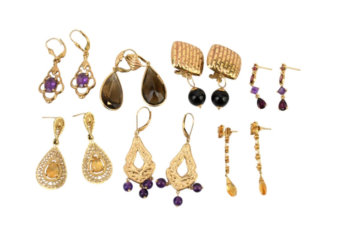 7 - Pairs of 14K Yellow Gold Earrings. Amethyst, Quarts, Onyx, topaz. Wt. 46.1 grams, 1" - 2" (1 of 5)