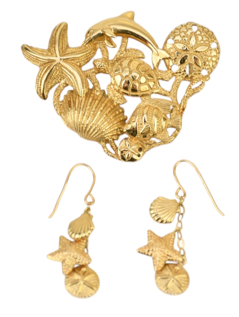 14k Yellow Gold Sea Life Pendant & Earrings. Pendant 2" x 2" Earrings 1.5". Wt. 18 grams (1 of 3)