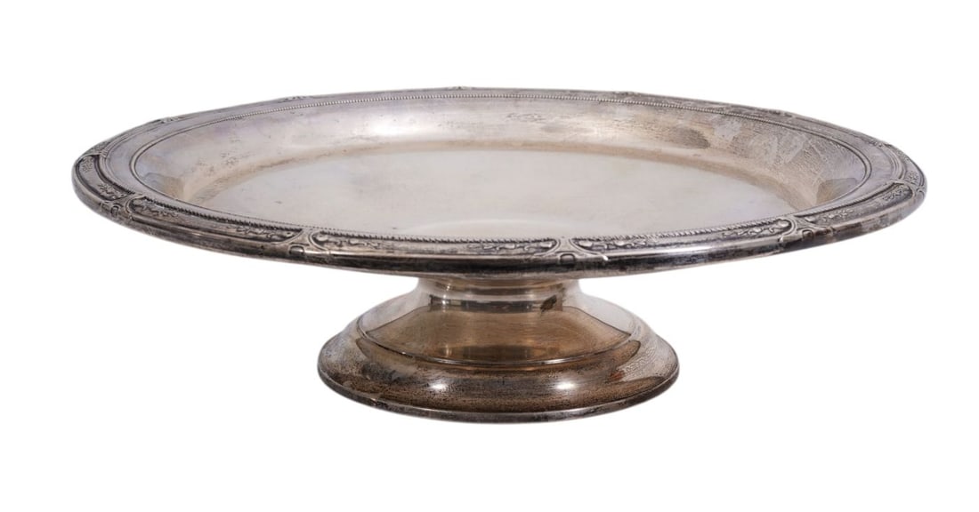 Gorham Sterling Silver Pedestal Bowl with Center Monogram, 25ozt. 3 1/4"H x 12"dia (1 of 6)