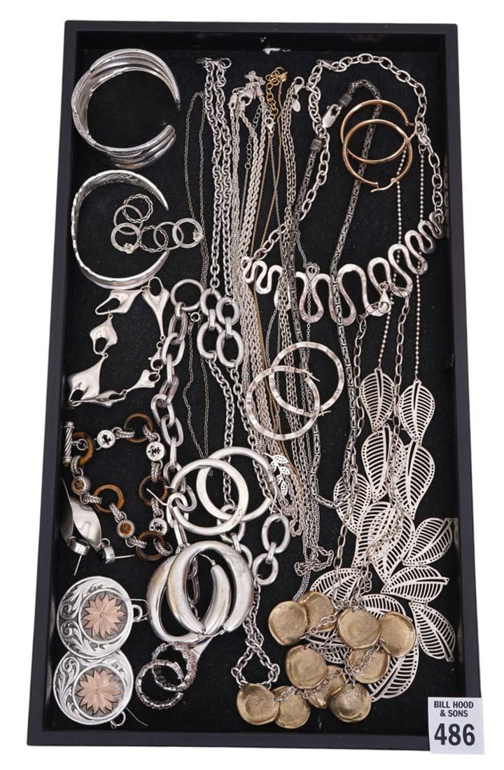 Sterling Silver Jewelry Lot. Wt. 464.1 grams, 12 Necklaces some signed Robert Lee Morris, NB. 5 (1 of 7)