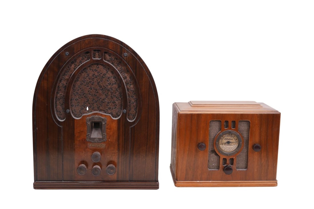 2 Antique Radios, One Philco With Appropriate Tubes (1 of 9)