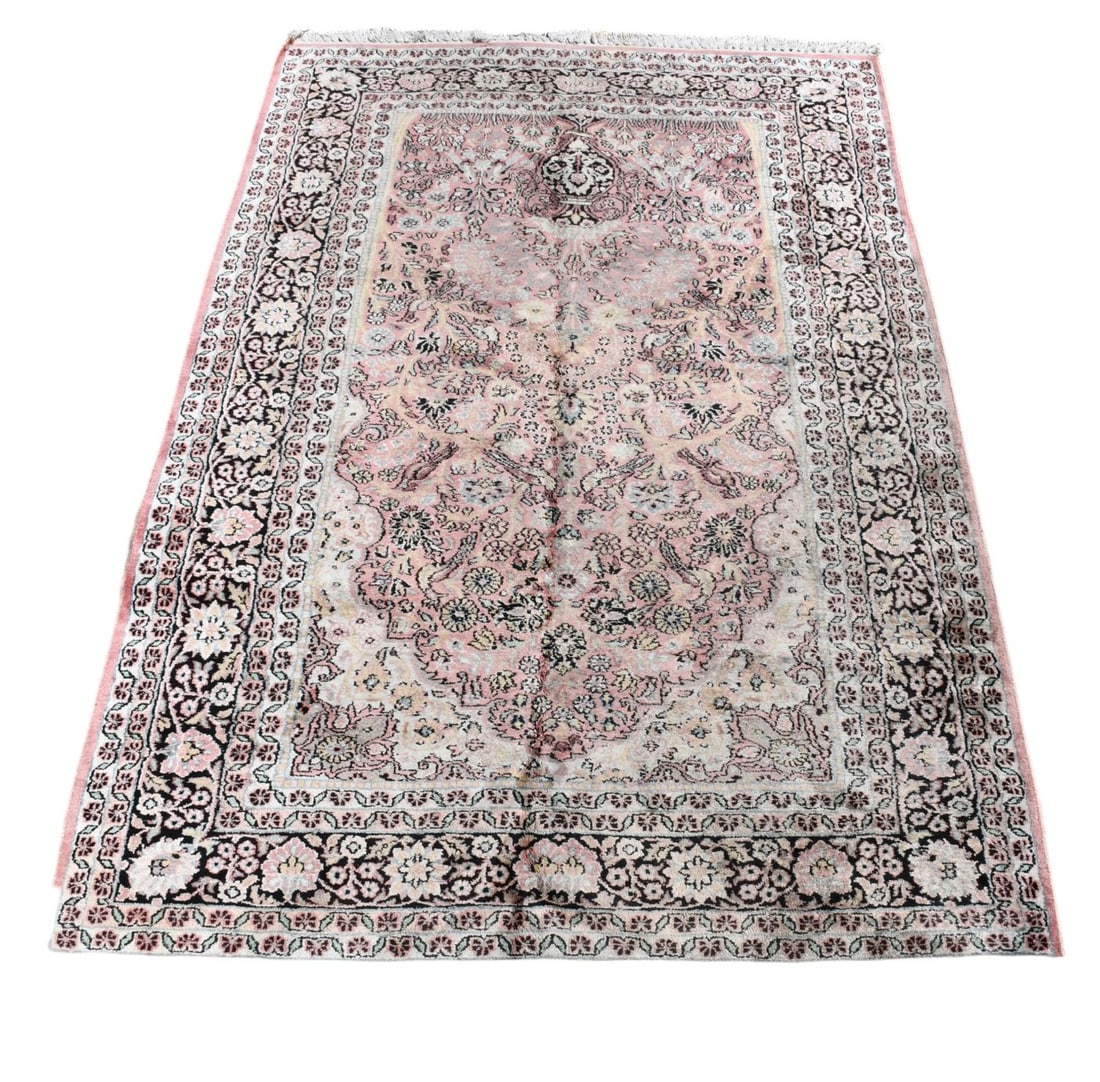 Oriental Rug/Carpet - Kashmiri birds at Top 4 x 6 feet: Oriental Rug/Carpet - Kashmiri birds at Top 4 x 6 feet