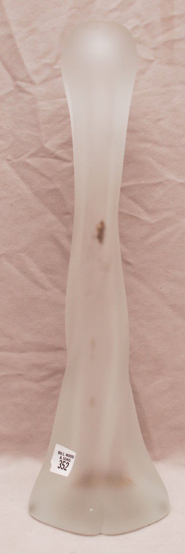 Tall Frosted Murano vase, labeled "Vetri", 20"h: Tall Frosted Murano vase, labeled "Vetri", 20"h