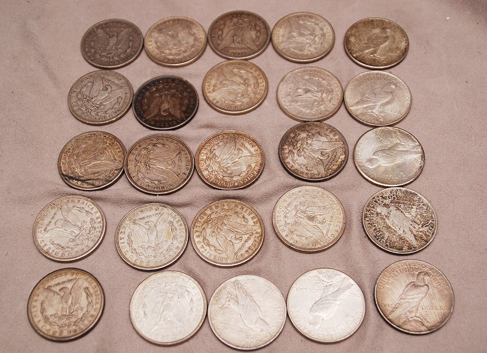 25 circulated silver dollars - 2