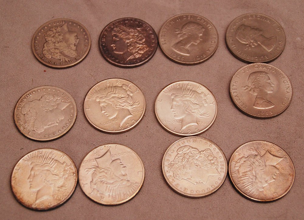 9 silver dollars and 3 Churchill coins, 6 U.S. 1900's, : 9 silver dollars and 3 Churchill coins, 6 U.S. 1900's, 3 U.S. 1899 and 2 1879