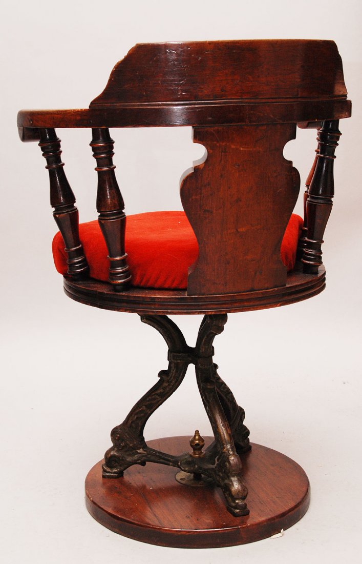 Unusual Victorian/Eastlake swivel arm chair on iron bas - 3
