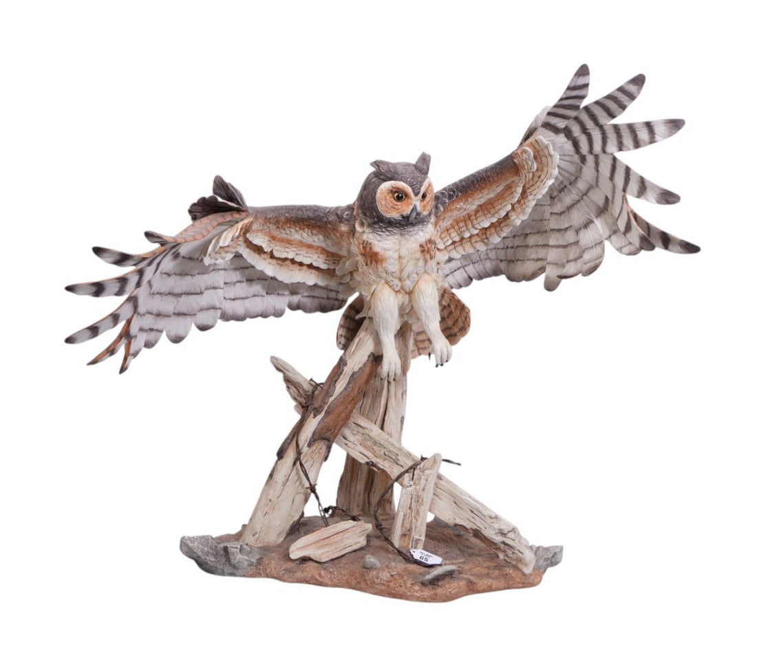 Boehm Porcelain Extremely Large Owl, Great Horned Owl 1991, 27"h x 29"w Very good overall condition (1 of 8)