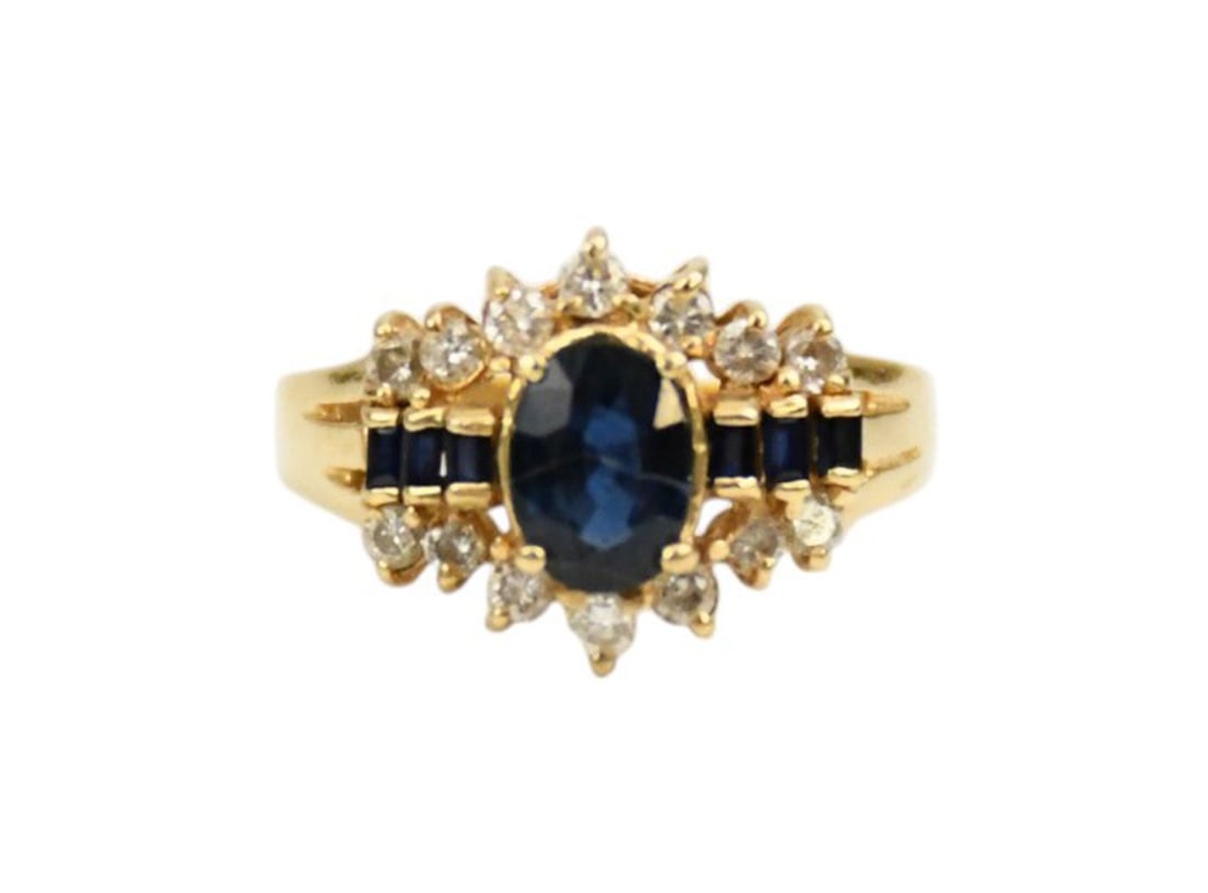14K Yellow Gold Diamond Sapphire Ring. Size 6 wt. 3.7 grams: 14K Yellow Gold Diamond Sapphire Ring. Size 6 wt. 3.7 grams