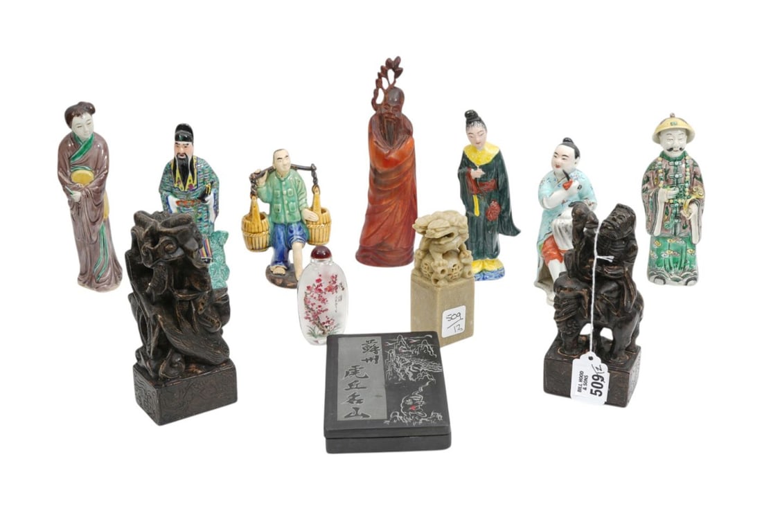 Chinese Objects d' Art, Pair Carved Soapstone, Mutton Jade, Snuff Bottle, Slate Ink slab, Exotic (1 of 11)