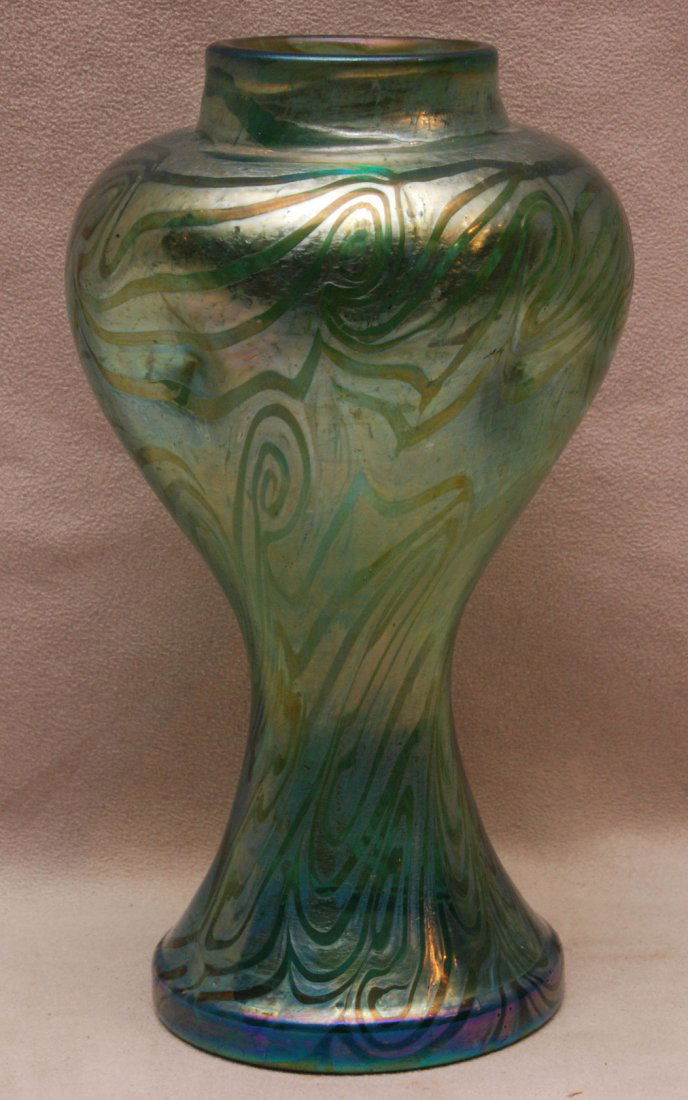 Loetz vintage art glass pinch style vase, 8 "h: Loetz vintage art glass pinch style vase, 8 "h