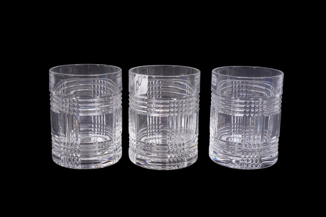 18 Ralph Lauren Crystal Glasses & Tablewares, Glen Plaid Pattern, 12 Highballs (6 1/3"h) & 3 Old - 8