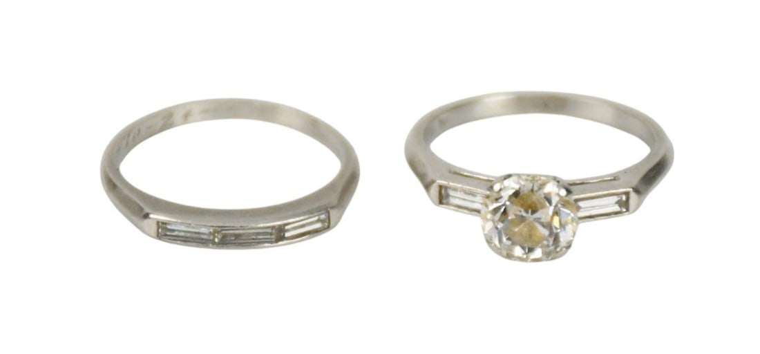 Platinum Diamond Engagement Wedding Rings. Size 4.75, Mine cut diamond. .75 SI1-2 J-K, wt. 5.4 grams: Platinum Diamond Engagement Wedding Rings. Size 4.75, Mine cut diamond. .75 SI1-2 J-K, wt. 5.4 grams*Payment Must Fully Clear Before Item Will Be Released*