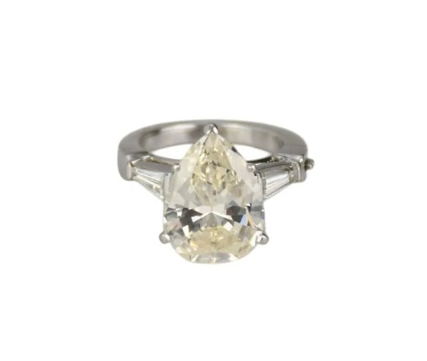 Ladies Platinum Diamond Engagement Ring 4.86 Center Diamond. Pear Shape Center diamond flanked by 2 (1 of 12)