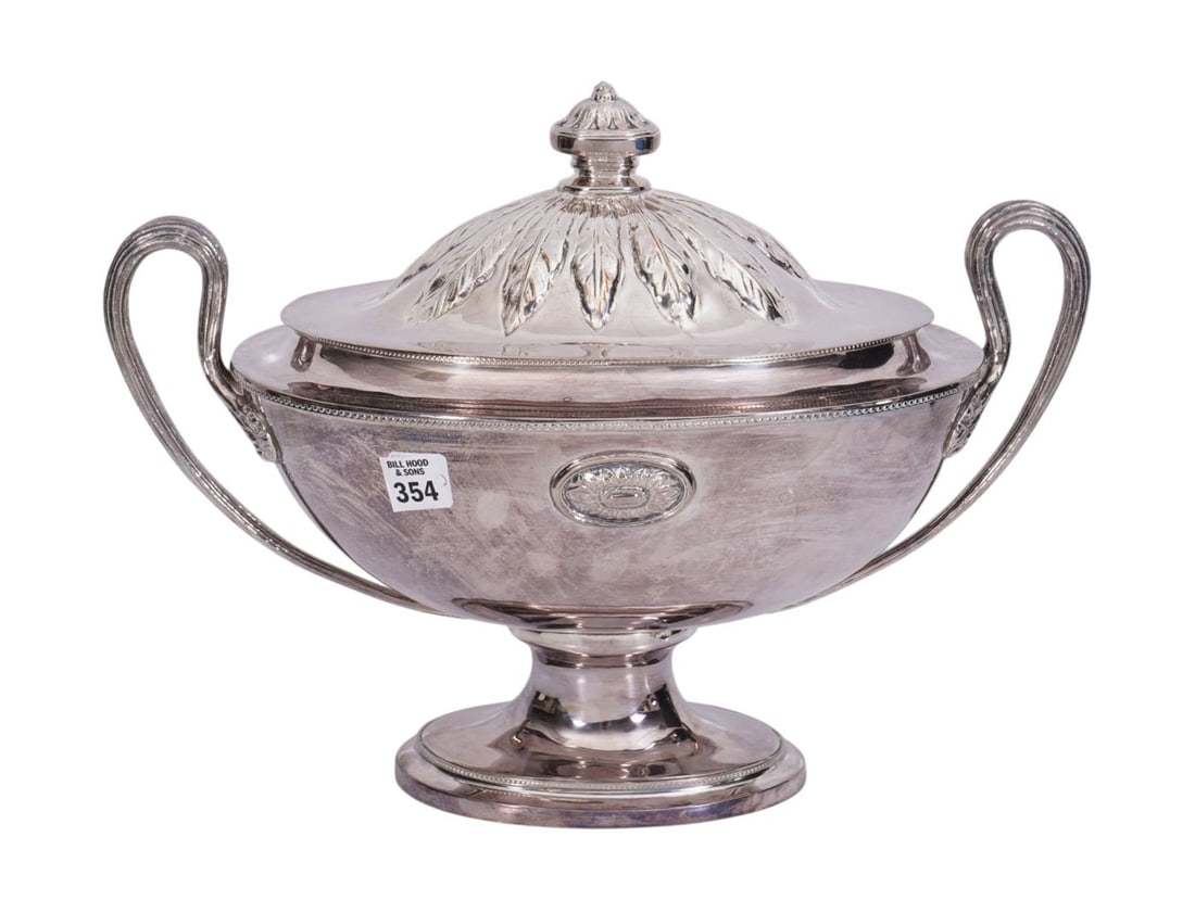 Valenti Spain Silverplate Oval Centerpiece/Tureen, 13"h x 17"w x 10"d (1 of 7)