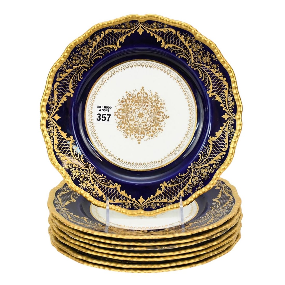 8 Royal Doulton Porcelain Plates, Cobalt Rims with Gold Accents, 10 1/4"dia: 8 Royal Doulton Porcelain Plates, Cobalt Rims with Gold Accents, 10 1/4"dia