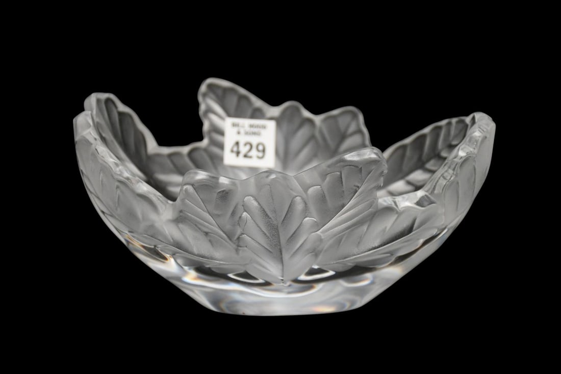 Lalique Crystal Oak Leaf Bowl, 4"H x 8"w x 6"d (1 of 4)